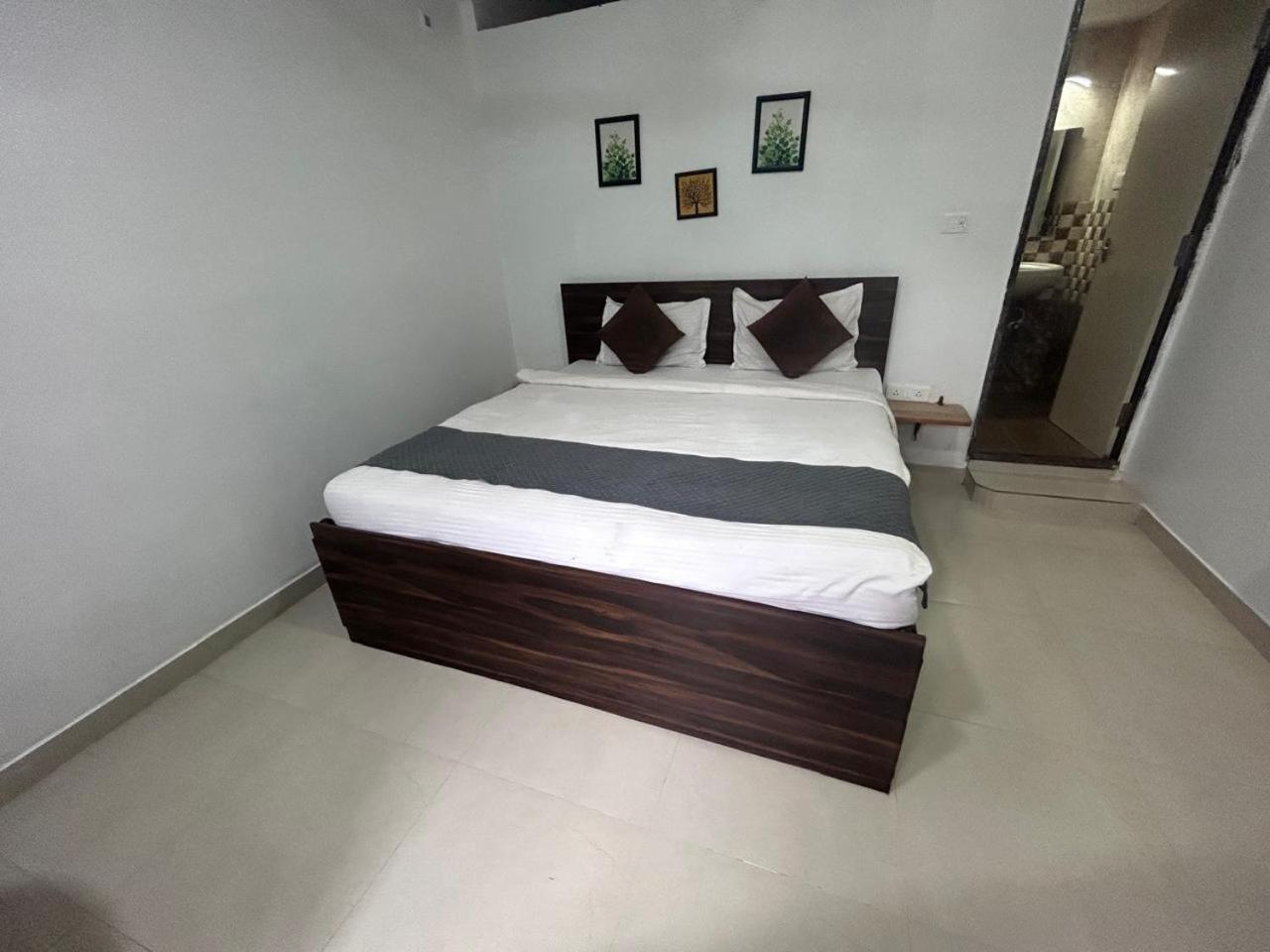 Hotel Baga Place الغرفة الصورة