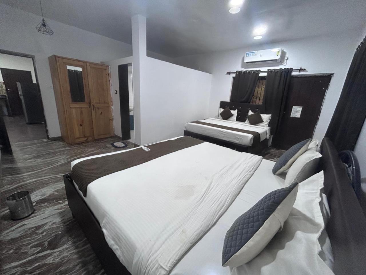 Hotel Baga Place الغرفة الصورة
